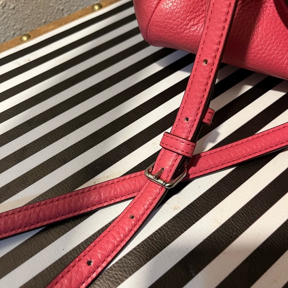 Leather pink Coach purse - Picture 8 of 11